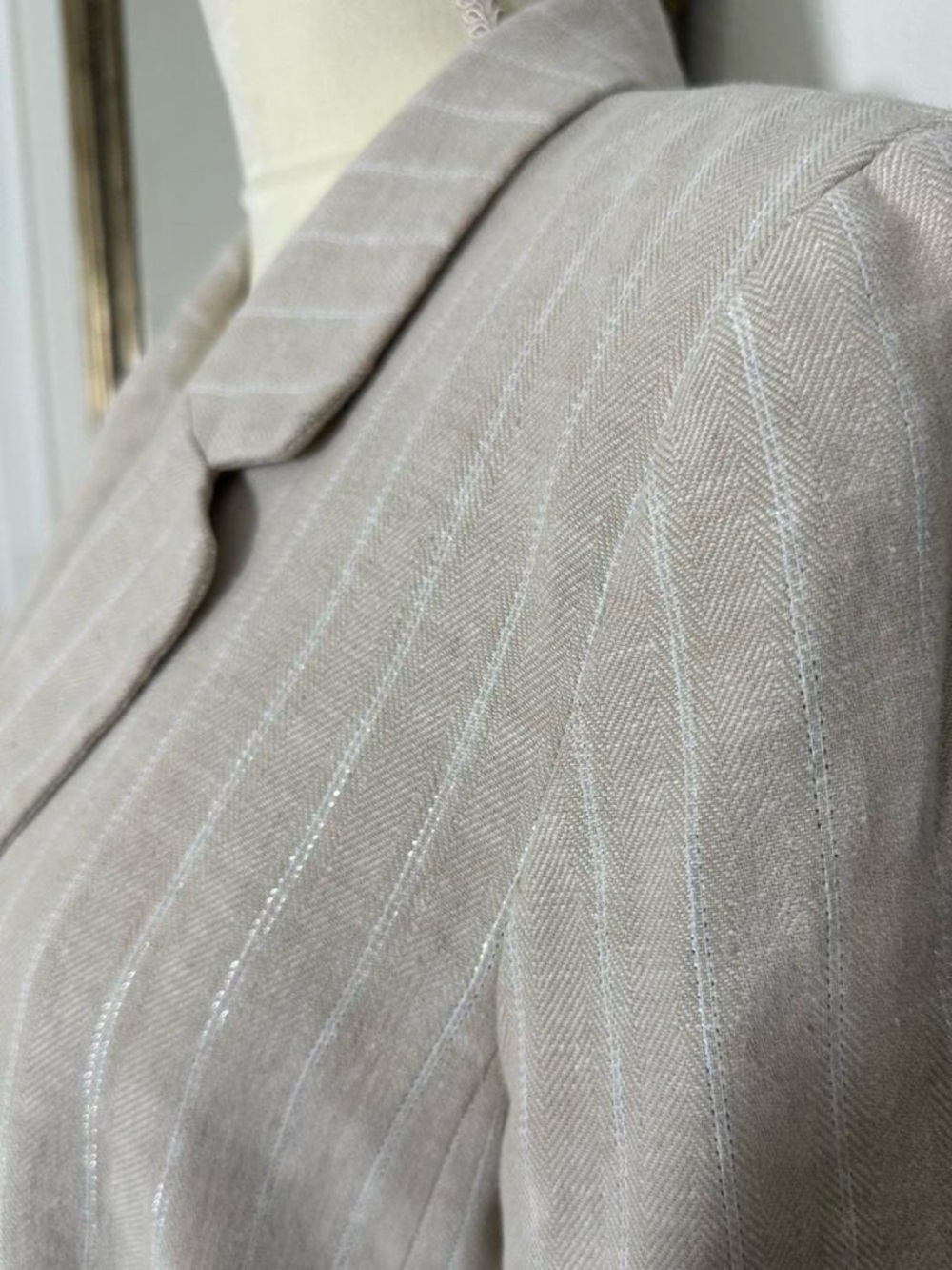 LOFT Beige Pinstripe Tailored Blazer - Picture 3 of 8